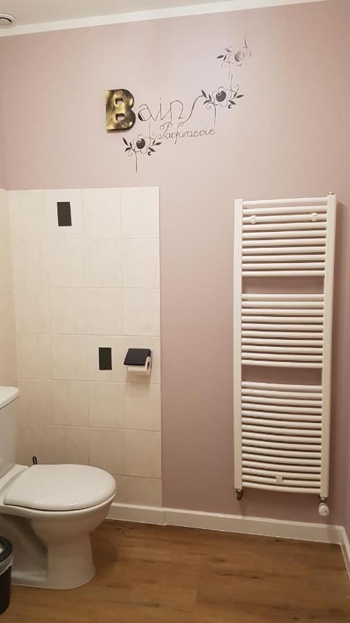 Chambres D'Hotes Du Tilleul Nanteuil-en-Vallée Екстериор снимка