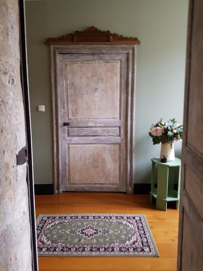 Chambres D'Hotes Du Tilleul Nanteuil-en-Vallée Екстериор снимка